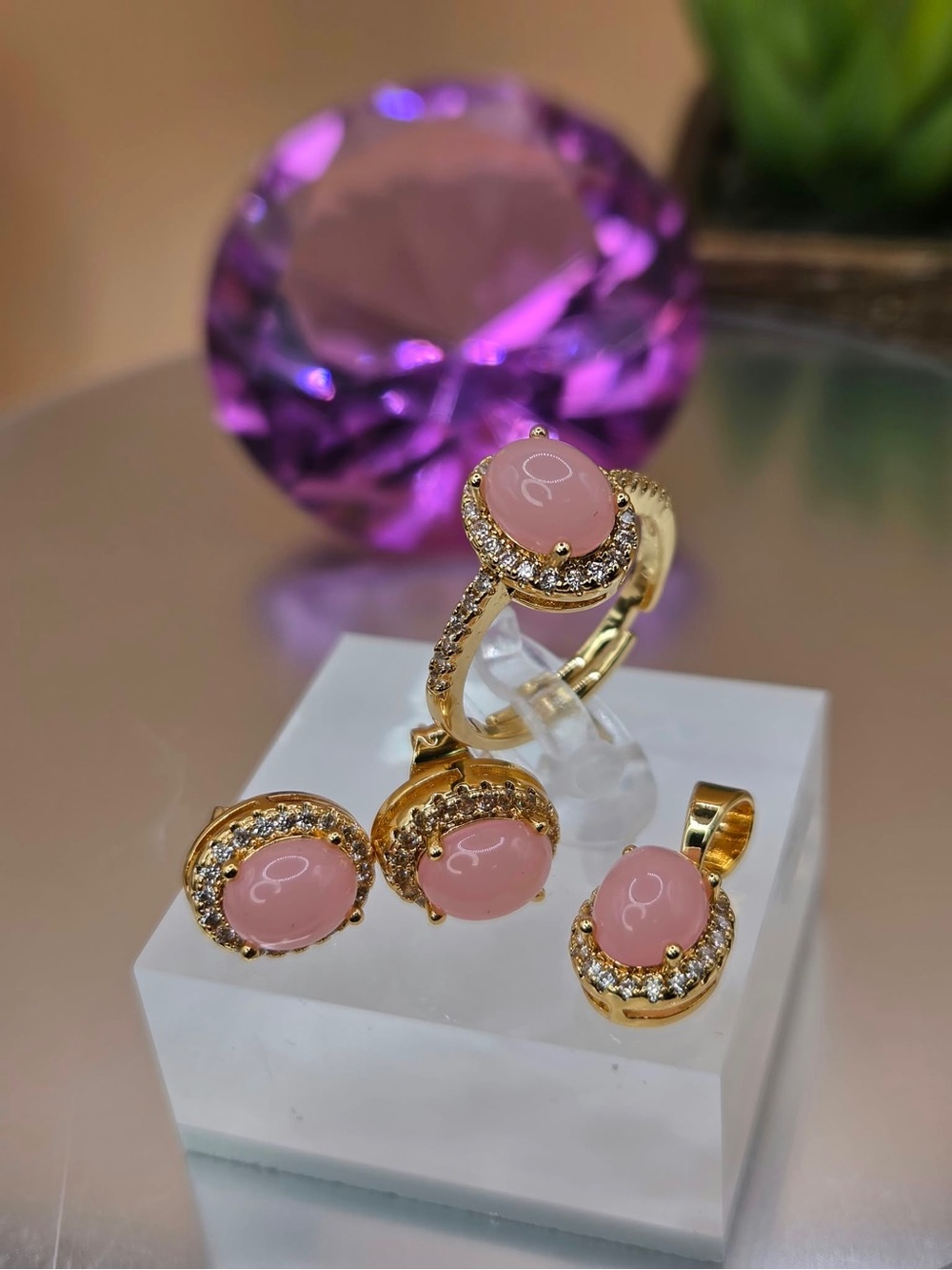 Gold-Plated Pink Stone Jewelry Set - Women